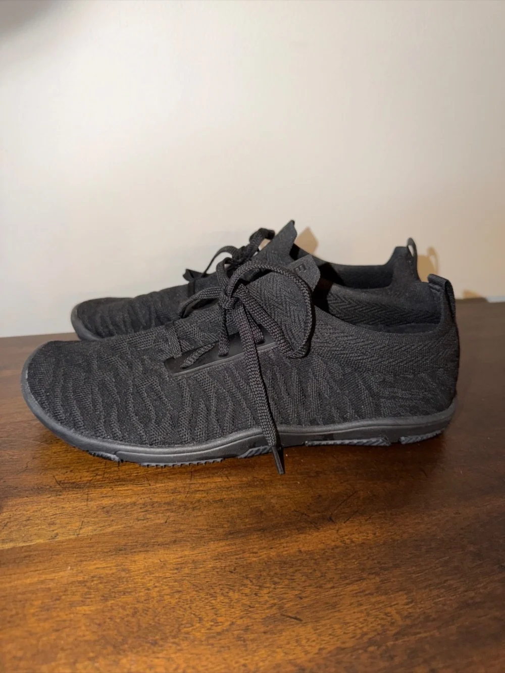 Hike Footwear Stride Barefoot Shoes Black Minimalist Sneakers Mens 10 Womens 12